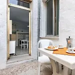 Italian Experience-falleroni Apartman
