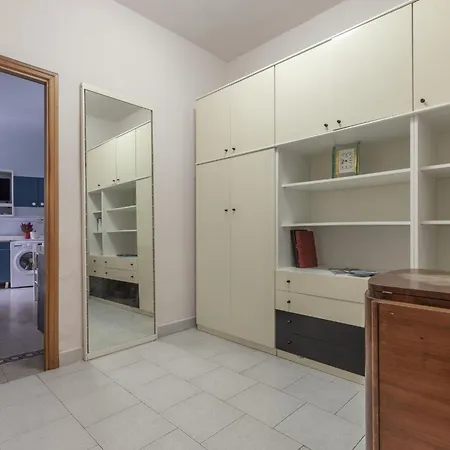 Italian Experience-falleroni Apartment