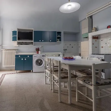 Apartment Italian Experience-Falleroni Apartment Recanati